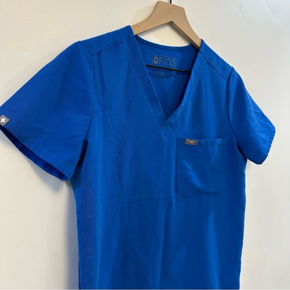 FIGS Technical Collection Catarina Short Sleeve
Top blue - Picture 4 of 6